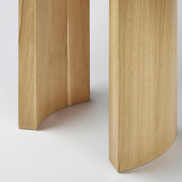 TABLE CLOÉ